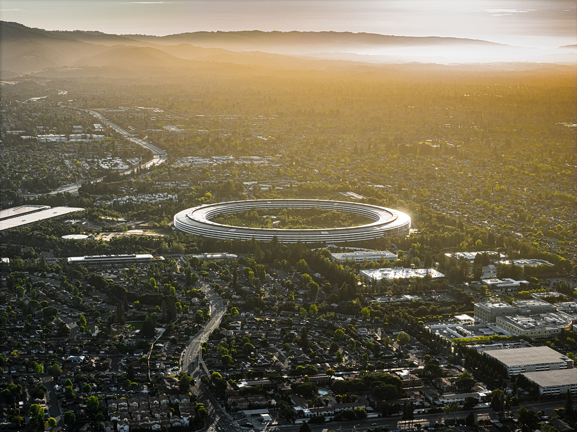 Ranking the World's Largest Tech Companies by Market Cap