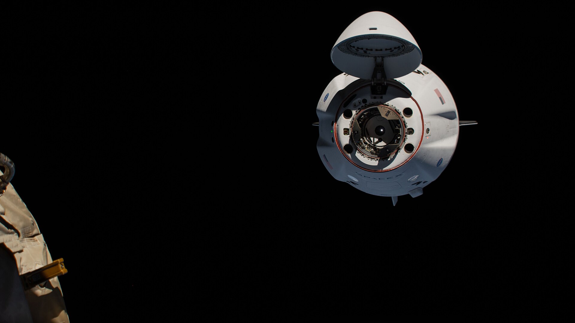 NASA shifts to buying space services from firms