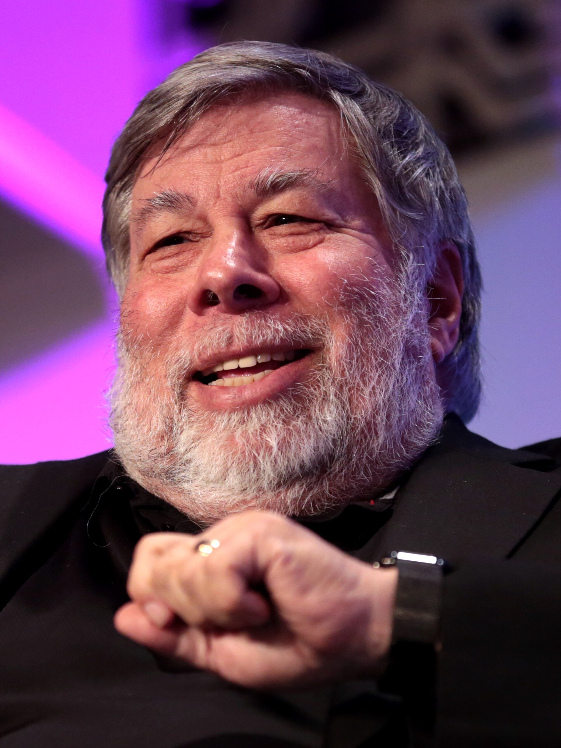Wozniak net worth: $10M vs Jobs billions