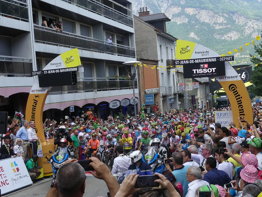 Stage 19 start of the 2019 Tour de France at Saint-Jean-de-Maurienne